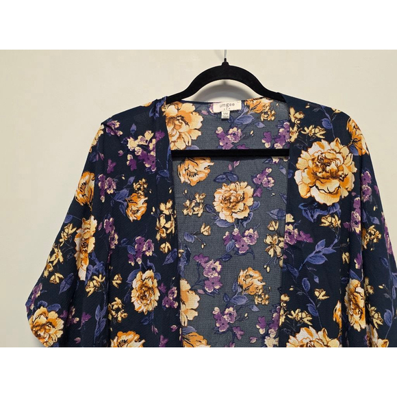 Women's Umgee‎ Navy Floral Kimono with Yellow & Purple Flowers S/M - Picture 4 of 9